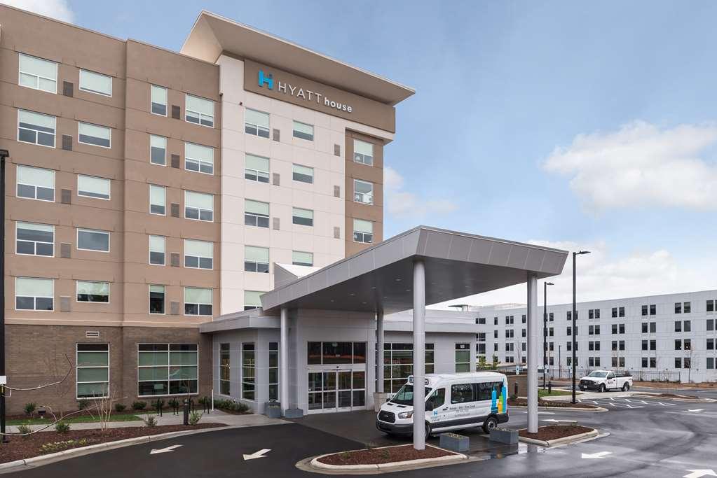 Hyatt House Raleigh/Rdu/Brier Creek Hotell Clegg Exteriör bild